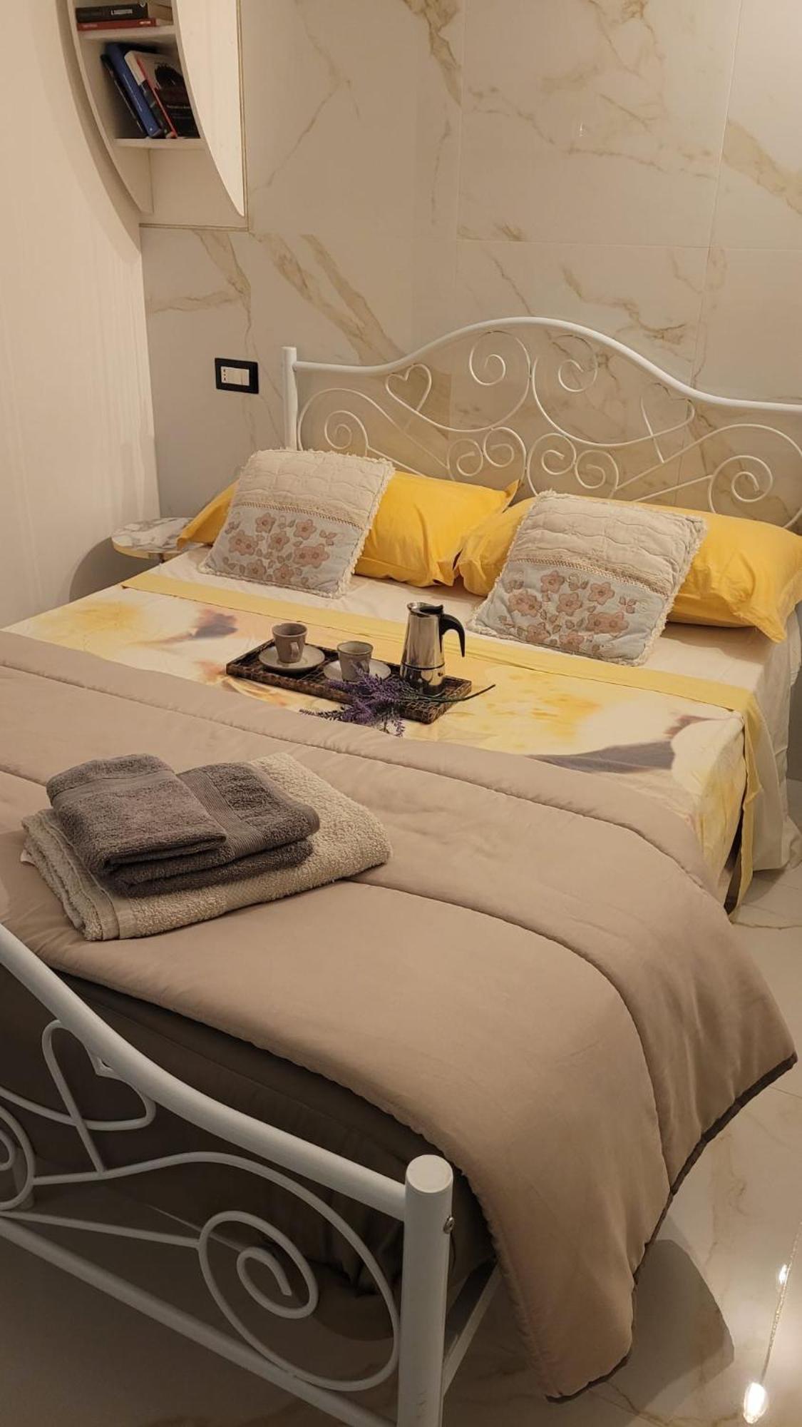 Ferienwohnung O'Vicolo E Napoli Exterior foto