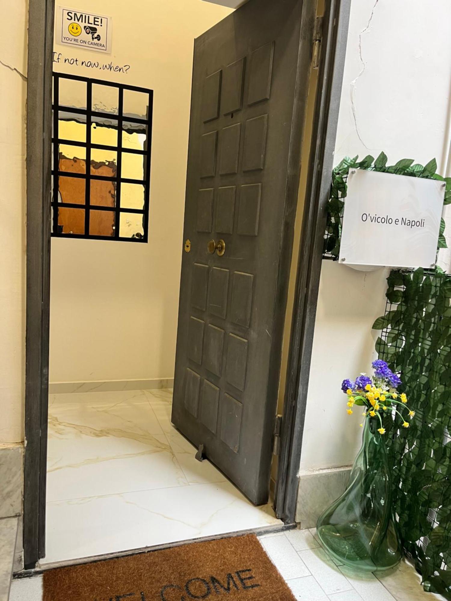 Ferienwohnung O'Vicolo E Napoli Exterior foto