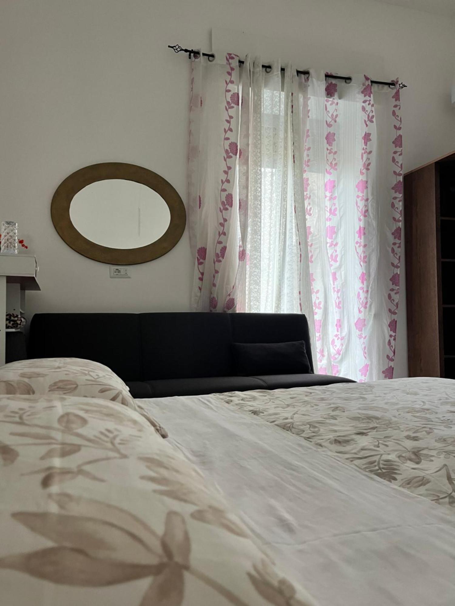 Ferienwohnung O'Vicolo E Napoli Exterior foto
